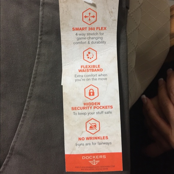 New men’s Dockers 32 x 29 last pair left - Picture 7 of 7